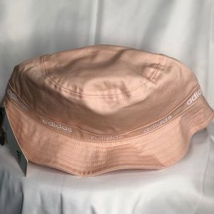 Adidas bucket hat